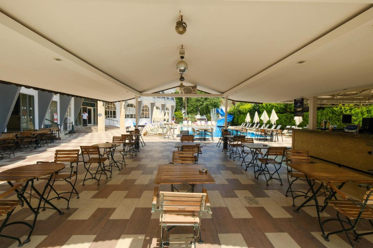 Hotel Club Selen İçmeler Exterior foto